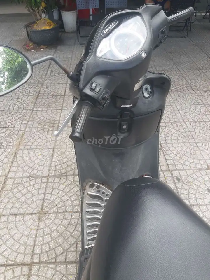 Honda Lead черный скутер