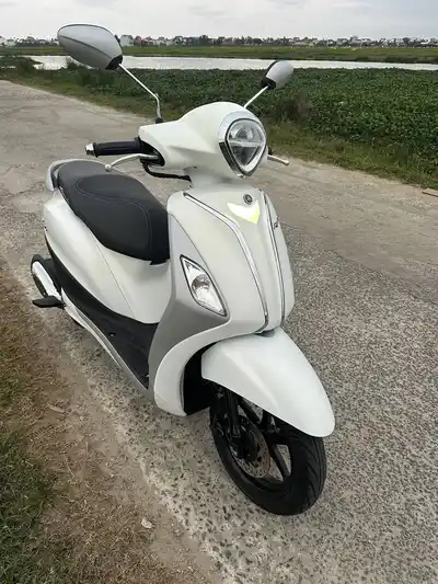 Yamaha Grande скутер