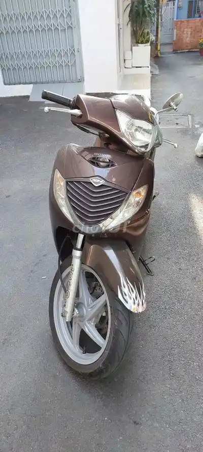 Honda SH150i коричневый