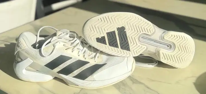 ADIDAS Ubersonic 5
