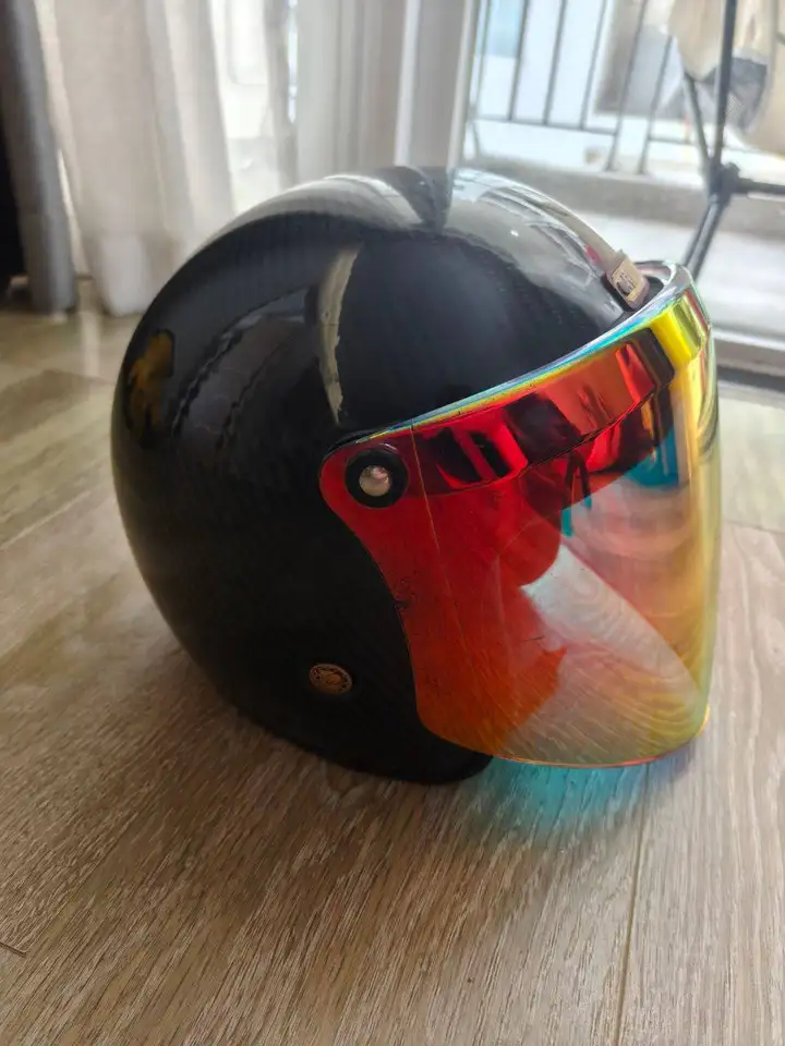 Шлем 3/4 Bulldog Heli Carbon