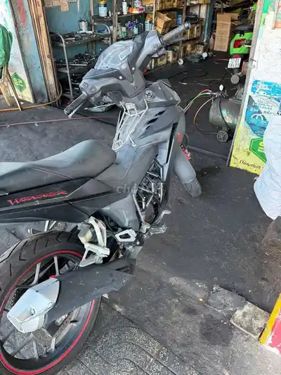 Honda Winner мотоцикл с механической коробкой матовый черный 52.606 км
