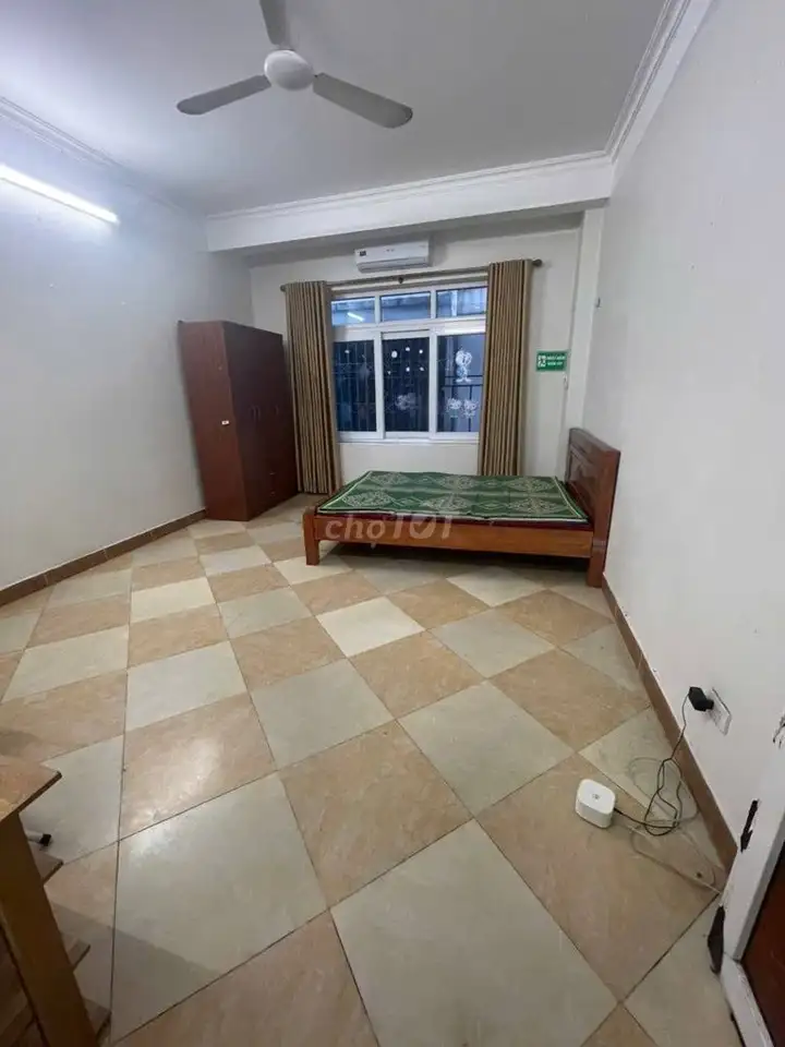 Квартира-студия 3.8 трлн, Нам Ды, парковка у входа, лифт, свободный график