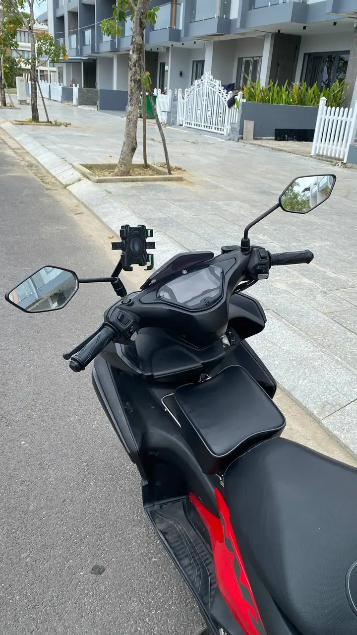 Yamaha NVX 2018