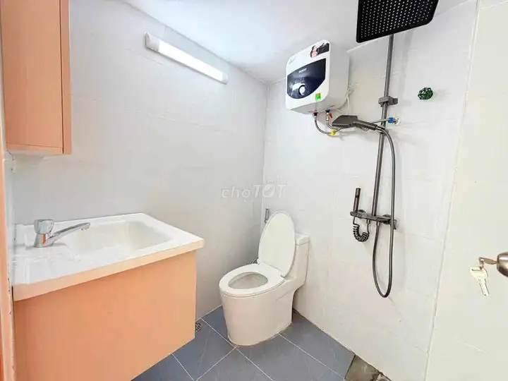 Дом в переулке 243, ул. Тон Дык Тхань, Лиен Чьеу
