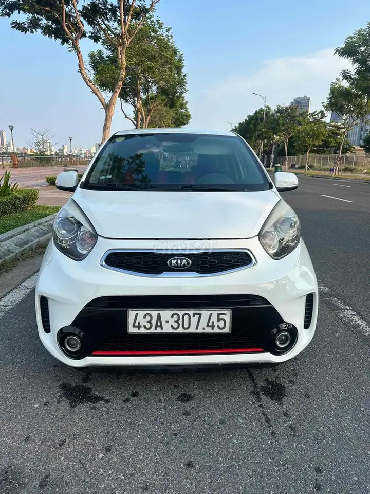 Kia Morning Si AT 2017 Белый 76000 км Кожаный салон