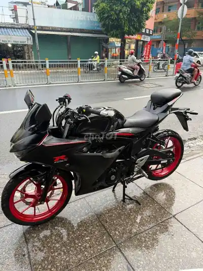 Сузуки GSX 150 2020 Черный, 90% новый