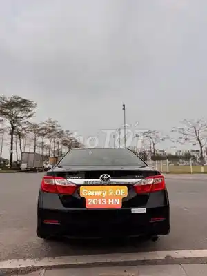 Toyota Camry 2.0E 2013 Черный 120 000 км
