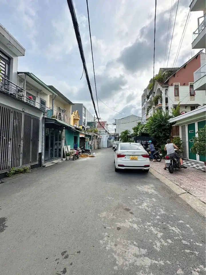 Nhà bán 68m² Phan Huy Ích, Hóc Môn, 8.x tỷ