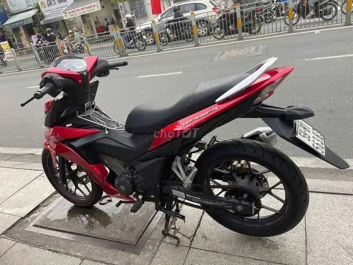 Honda Winner 2019 Красный
