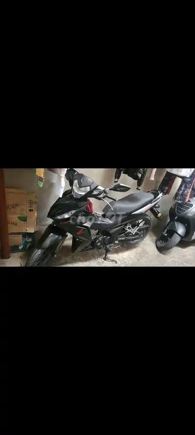 Черная ручная тележка Honda Winner V1