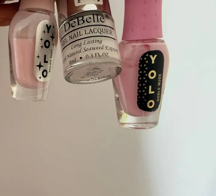 Лаки светлые белые и розовые