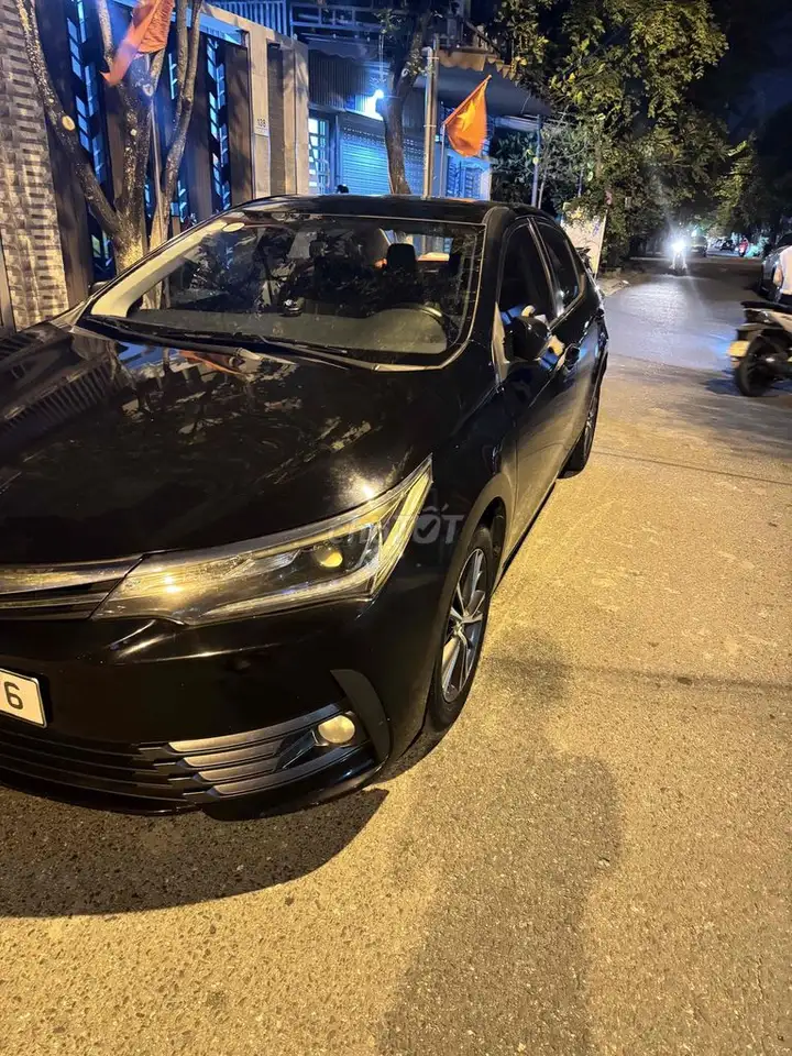 Toyota Corolla Altis 2.0V AT, конец 2017 года