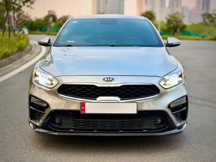 Kia Cerato 2021 2.0 Premium Silver 45000 km