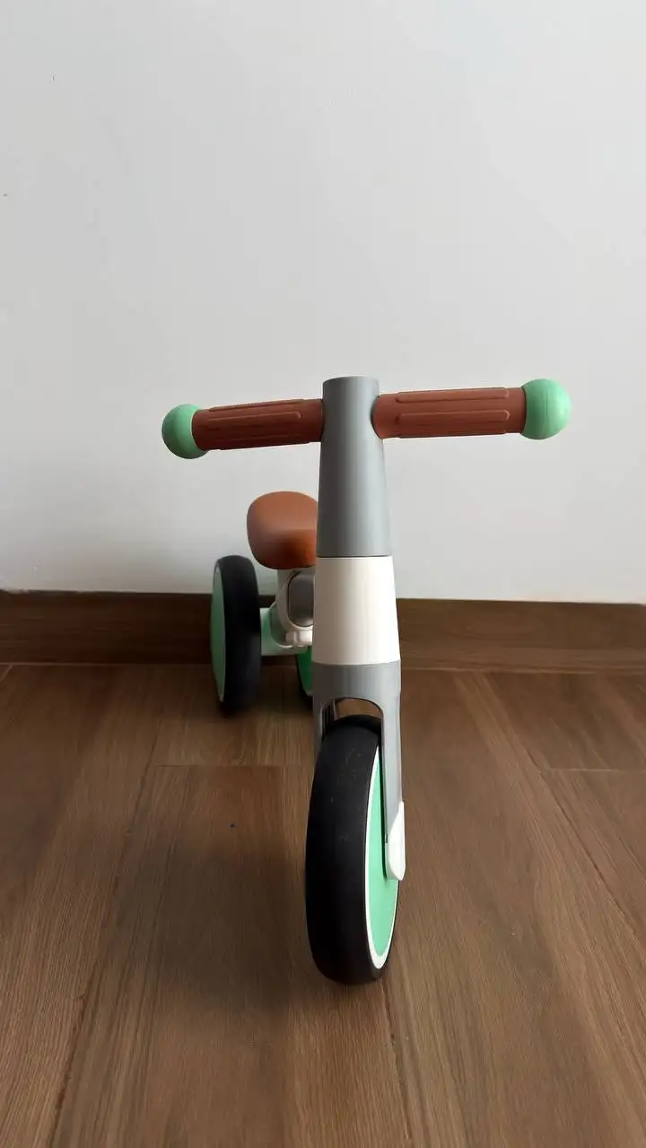 Велосипед-беговел HAPE