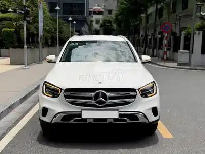 Mercedes-Benz GLC 200 4matic 2021, белый