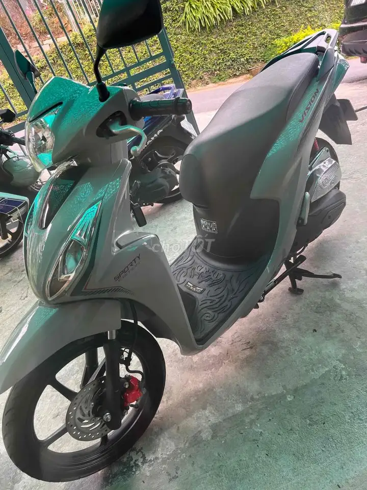 Honda Vision 2023 Smart Key одо 11 тыс.