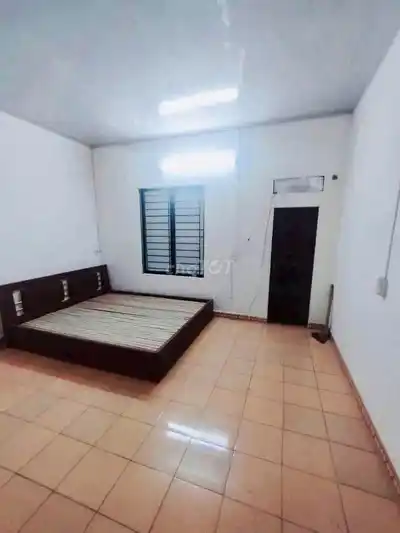 Дом целиком, Нгок Кхань, Бадинь, 35 кв.м на 3 этажа