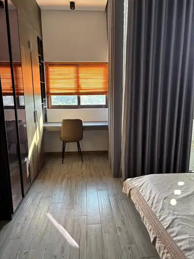 Дом 3 этажа, 3 спальни, 82 м²