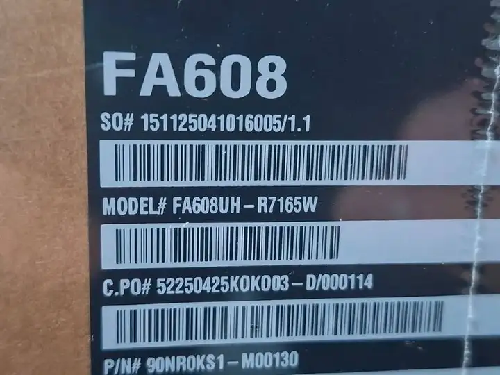 laptop Asus FA608 Rayzen 7 16GB 512GB RTX5050