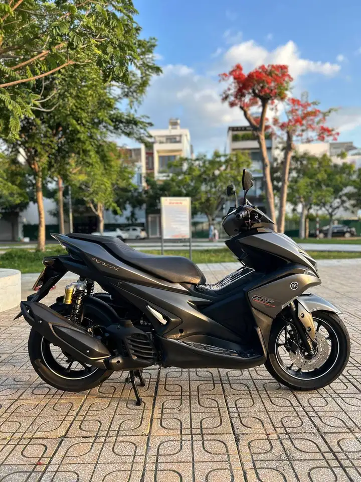 YAMAHA NVX 155 ABS SMARTKEY