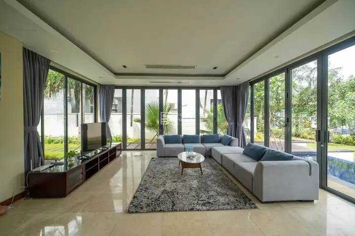 Villa 2 floors: 3 Bedroom 3WC