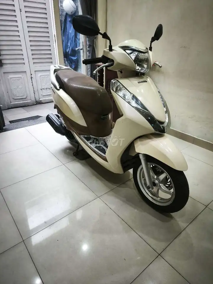 Honda Lead 125 2014, отличное состояние, один владелец, 90%
