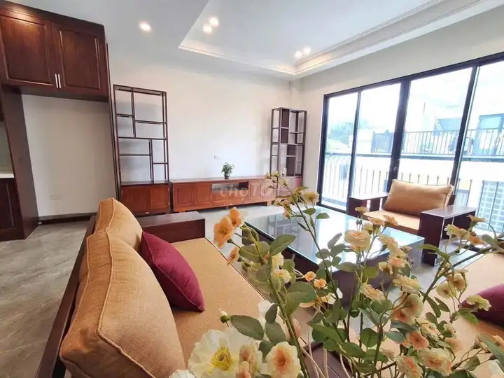 Bán nhà mặt đường Lâm Hạ, Long Biên, 7 tầng, thang máy, full nội thất