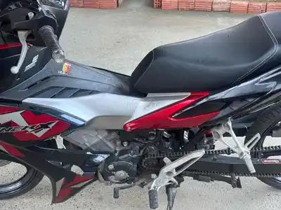 Honda Winner X 2023 Красно-черный 32.740 км