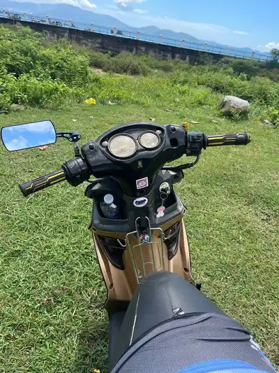 Скутер Suzuki Hayate 125