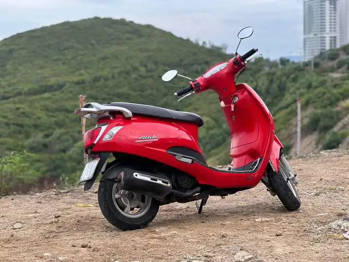 Скутер SYM 125
