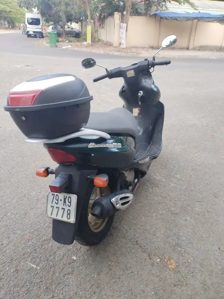 Suzuki Avenis 150 (2002)