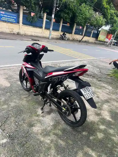 Победитель Honda V1 в Сайгонском море, главный ведущий, журнал Quiet