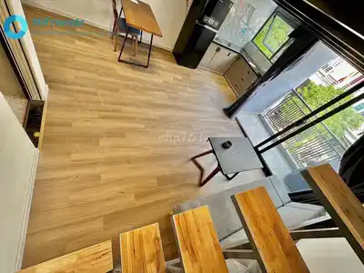 Дуплекс с широким балконом и дорогой мебелью у Хан Санх
