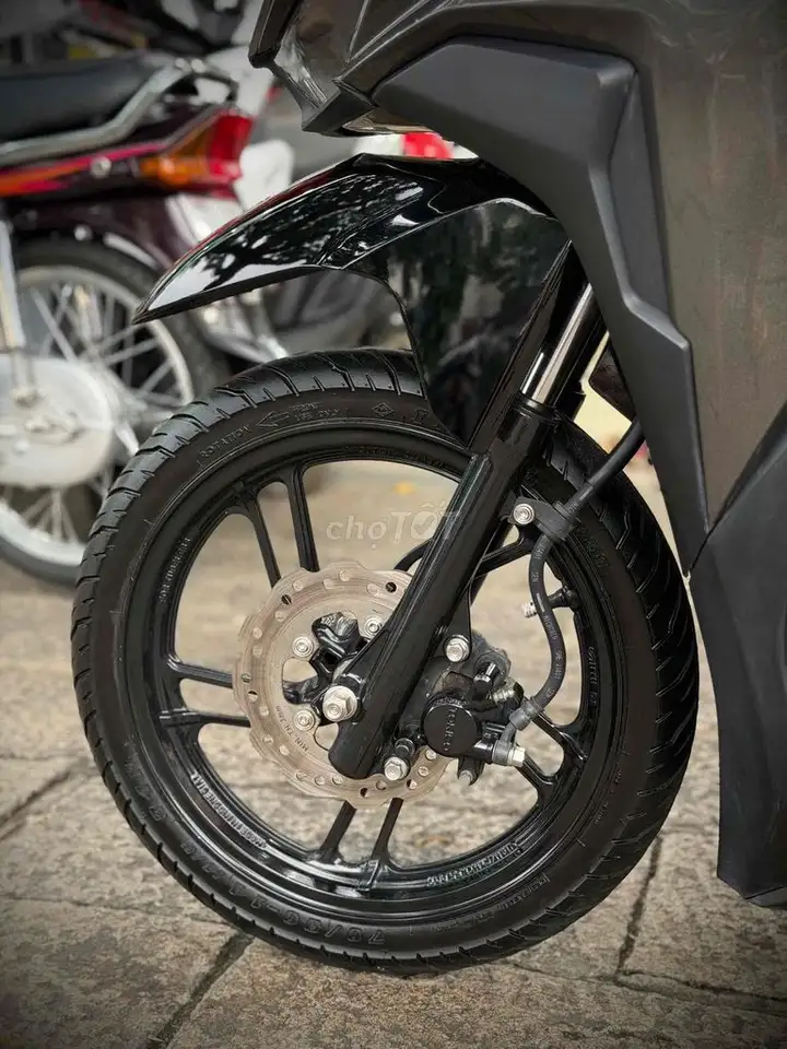 Honda Vario 150 2019 серый Lambor от собственника
