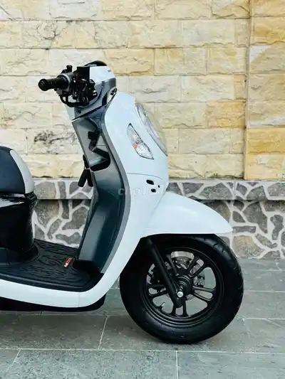 Honda Scoopy 110 Fi 2024 белый Smartkey тайская сборка
