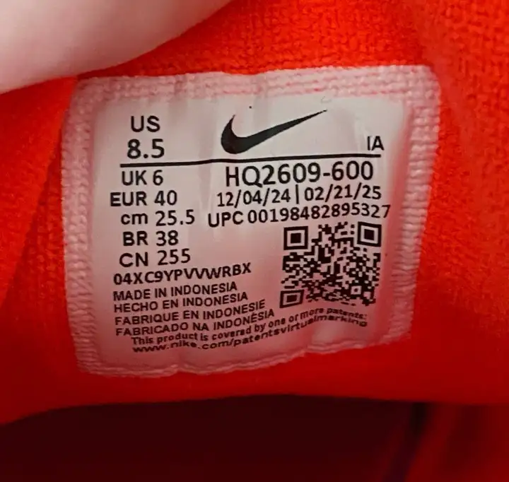 Nike Zoom Challenge Pro