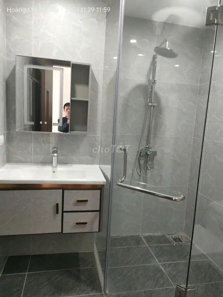 Дом на улице Нгуен Кхоай, 112м², 5 этажей, фасад 5м, 16.5 млрд HM