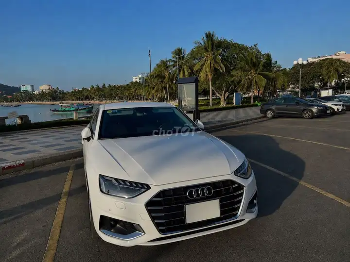 Audi A4 40 TFSI Advanced 2020 Белый