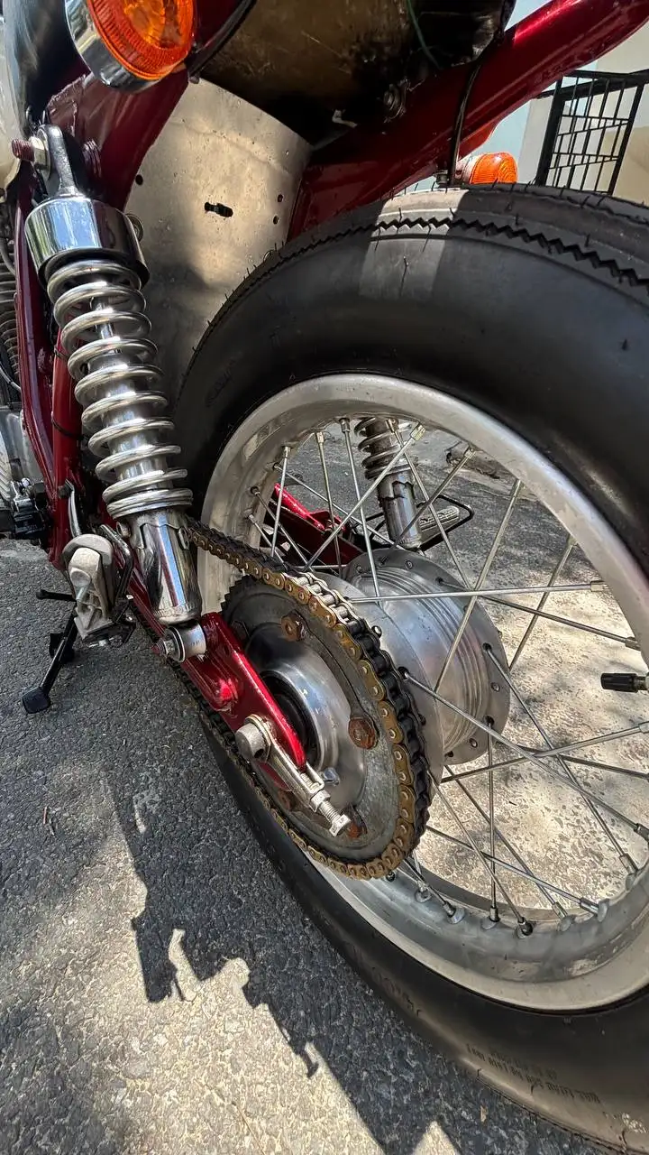 Yamaha SR400 2002