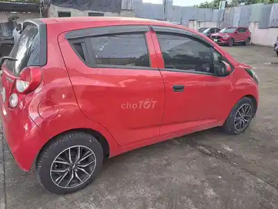 Chevrolet Spark 2015 Механика Красный