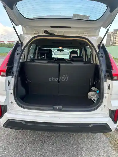 Mitsubishi Xpander 7 мест белый