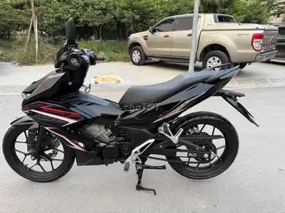 Honda Winner X 2021, установлена линзовая фара, двигатель оригинальный