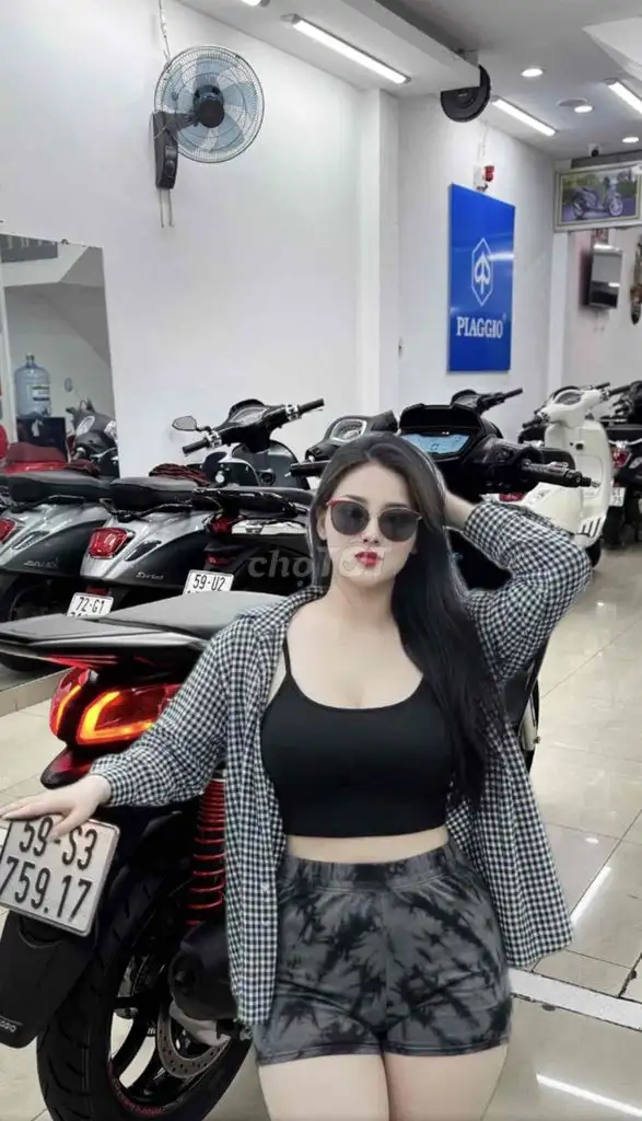 Piaggio Medley S125 2023 черный матовый