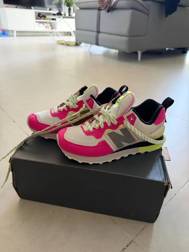 New Balance кроссовки 36 размер
