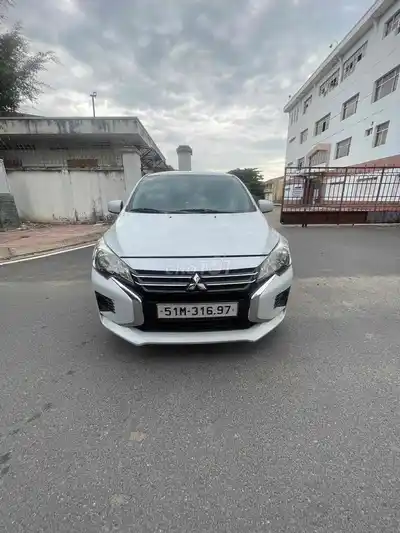 Mitsubishi Attrage 2024 Механика Белый