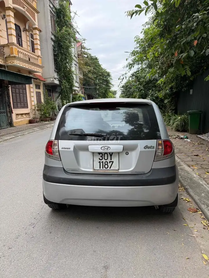 Hyundai Getz 2009 МКПП 130 тыс. км серебристый