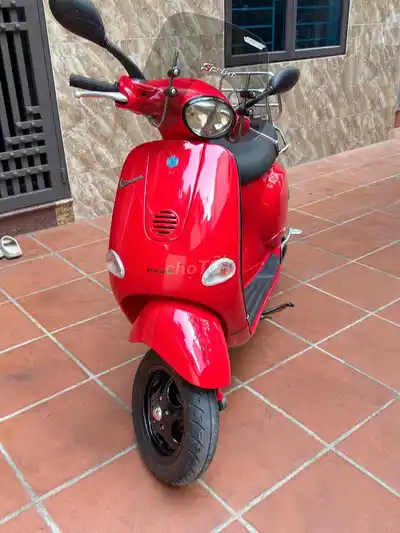 Piaggio Vespa ET8 2004 красный