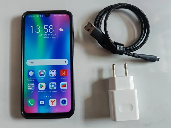 Honor 10 Lite 32 ГБ