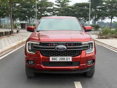 Ford Ranger XLS 2024 Красный 50 тыс. км